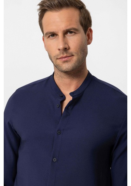 Lacivert Regular Fit Hakim Yaka Erkek Gömlek fırsatları