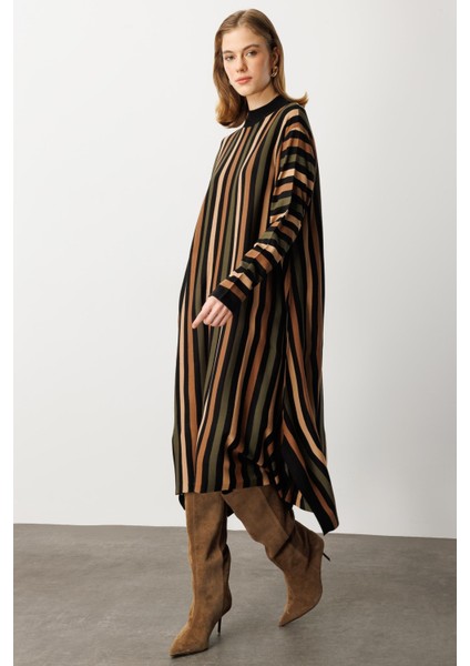 Yırtmaç Detay Çizgili Triko Elbise-SİYAH indirimleri