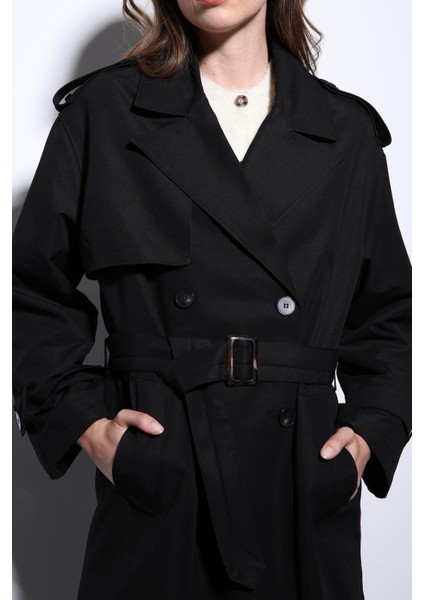 Siyah Kruvaze Kemerli Kadın Trençkot