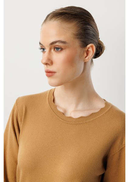 Yuvarlak Yaka Angora Triko Kazak-Camel fırsatları