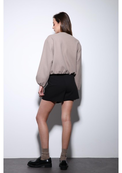 Taş Bel Lastikli Crop Kadın Mont