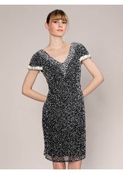 Kol Detaylı Taşlı Gece Elbisesi Siyah K1962107_001 modelleri