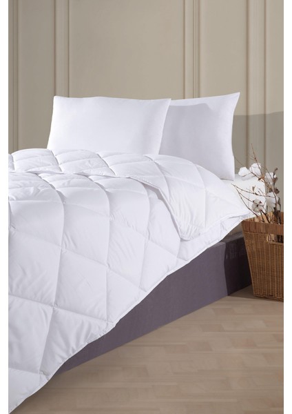 Eco | Çift Kişilik Yorgan Seti (Yorgan – Yastık)