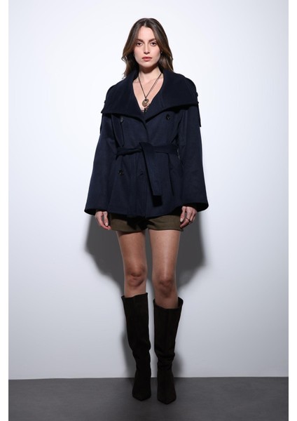 Lacivert Dik Yaka Kruvaze Kadın Kaban