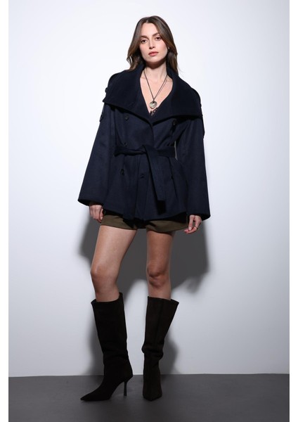 Lacivert Dik Yaka Kruvaze Kadın Kaban