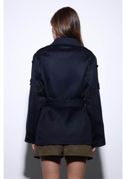 Lacivert Dik Yaka Kruvaze Kadın Kaban