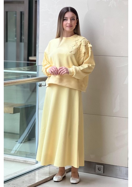 4871 Alaera Nakışlı Bluzlu Takım