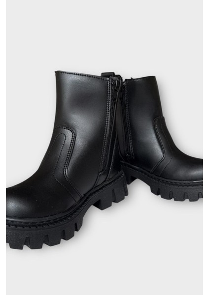 Kız Çocuk Lastik Detaylı Kalın Taban Bot Siyah fırsatları