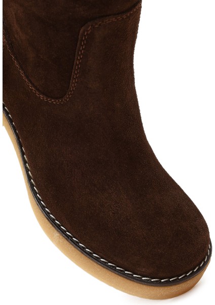 Kadın Kahverengi Fermuarlı Kalın Topuklu Süet Deri Bot 25WFD151310