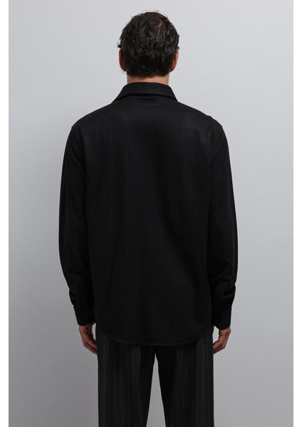 Siyah Düğmeli Yaka Relax Fit Erkek Gömlek indirimleri