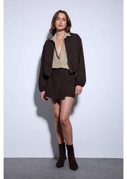 Kahve Pileli Zincir Detaylı Şort Etek indirimleri