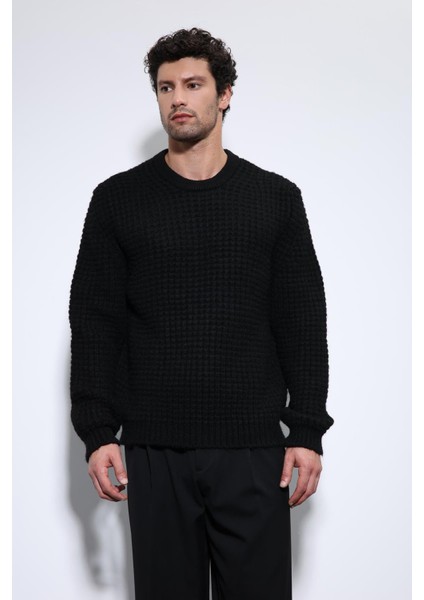 Siyah Örme Dokulu Erkek Kazak indirimleri