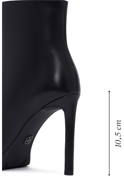 Kadın Siyah Fermuarlı Yüksek Ince Topuklu Deri Bot 25WFD491318 fiyatları