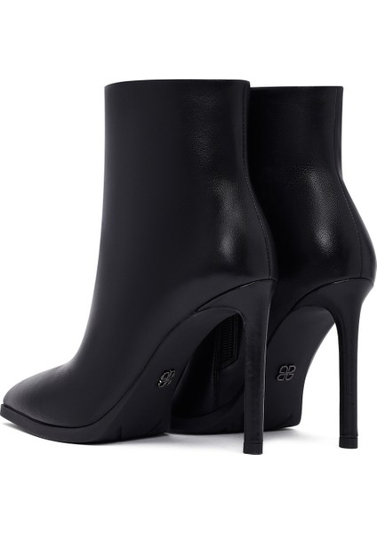 Kadın Siyah Fermuarlı Yüksek Ince Topuklu Deri Bot 25WFD491318