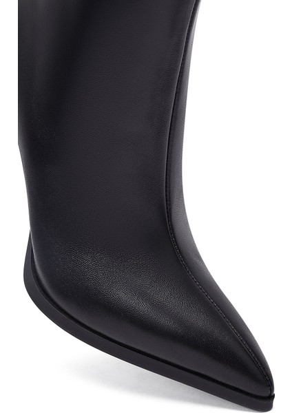 Kadın Siyah Fermuarlı Yüksek Ince Topuklu Deri Bot 25WFD491318