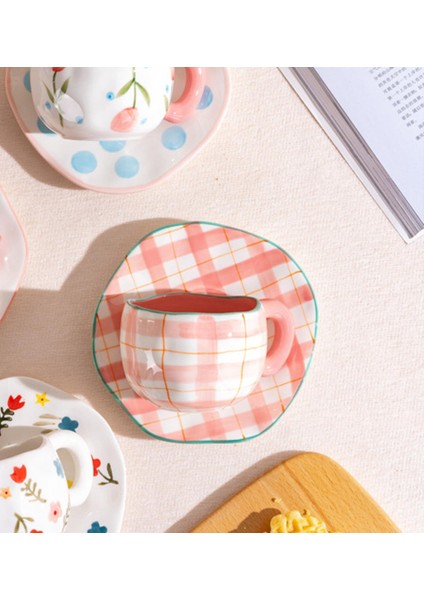 Pastel Ekose Temalı Seramik Kupa modelleri