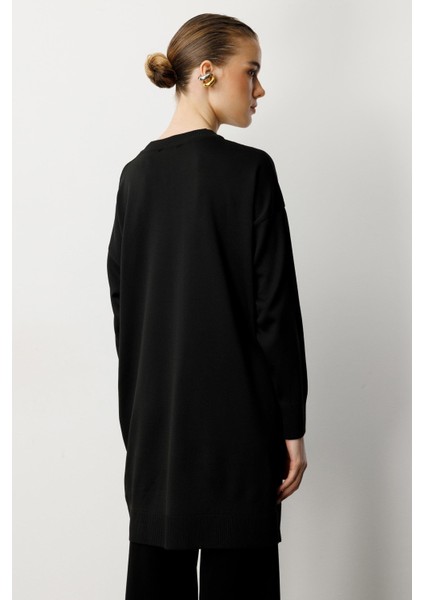 Simli Çiçek Detaylı Triko Tunik-Siyah