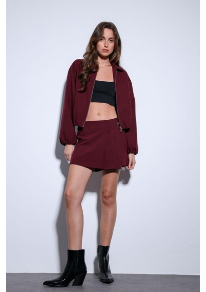 Bordo Pileli Zincir Detaylı Şort Etek modelleri