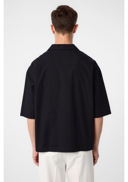 Siyah Relax Fit Kısa Erkek Gömlek fırsatları