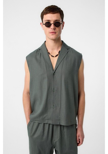 Haki Keten Karışımlı Kolsuz Erkek Gömlek