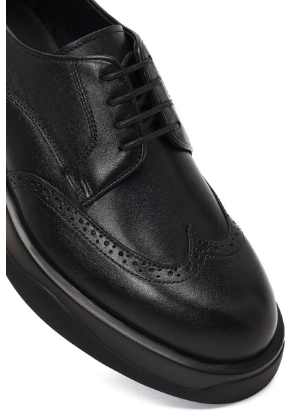 Erkek Siyah Bağcıklı Kalın Tabanlı Deri Casual Ayakkabı 25WFD621218