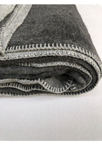 Çift Taraflı Çift Renk Yünlü Akrilik Polar Battaniye - Tv Battaniyesi 180X220 - 2200 Gram (9 Renk ) indirimleri