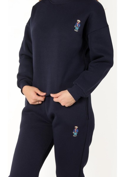 2611 Nakışlı Üç İplik Takım modelleri