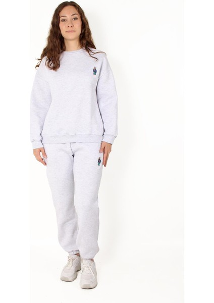 2611 Nakışlı Üç Iplik Takım