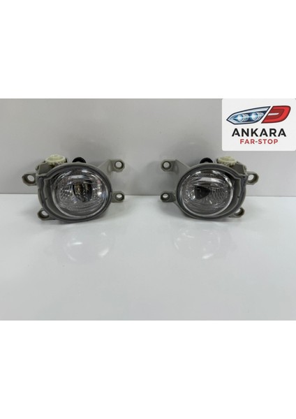 Toyota Hilux 2021 - 2023 Sis Lambası Ön Sağ - Sol Takım (Led Ampulü Üzerinde)