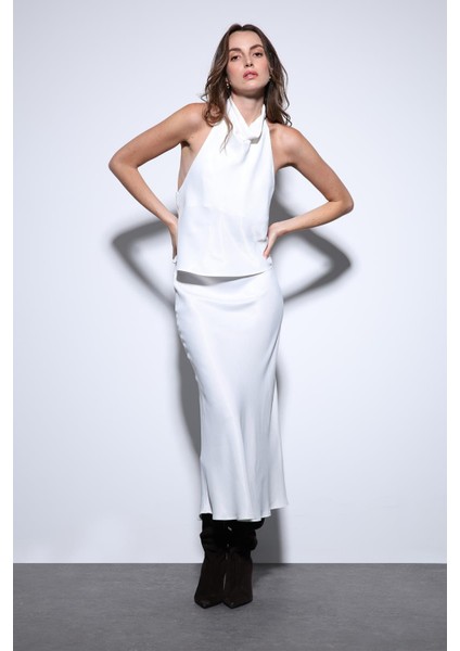 Beyaz Saten Halter Kadın Top