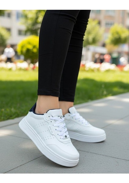 Kadın Siyah Ortopedik Hafif Taban Günlük Sneaker