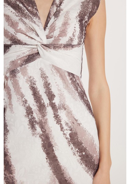 Kadın Slim Fit Dar Kesim Kolsuz V Yaka Midi Boy Elbise modelleri