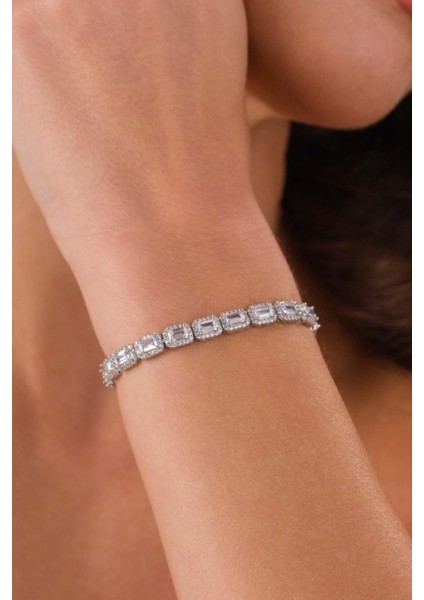 Su Yolu Baget Taşlı Gümüş Kadın Bileklik modelleri