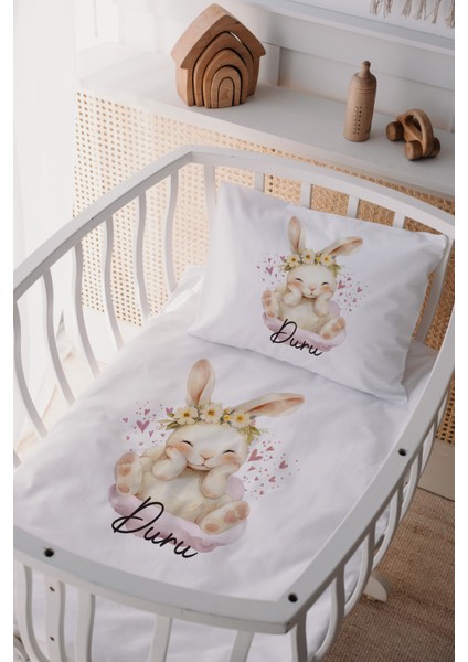 %100 Pamuk Saten Isme Özel Isimli Anne Yanı Beşik Nevresim Takımı Tavşan