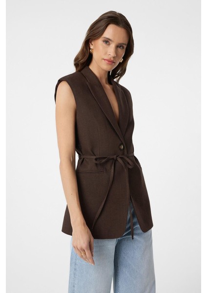 Kahve Kuşaklı Kadın Yelek
