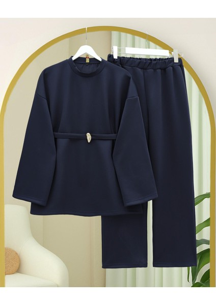 Yuvarlak Yaka Beli Kemerli Scuba Takım