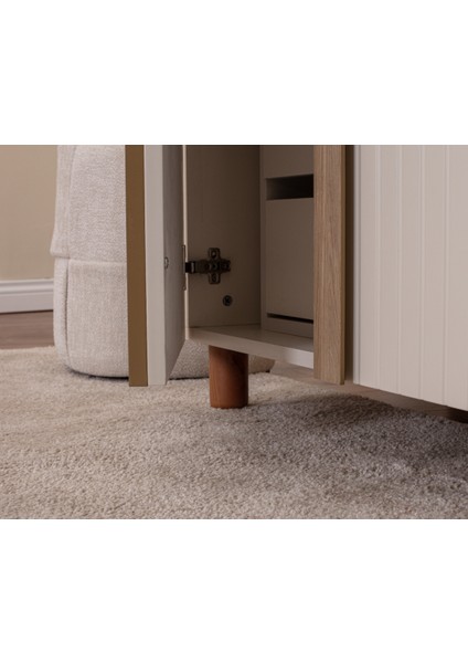 İtra 3 Kapaklı Gardırop – Krem Gövde, Krem Lake Aynalı Kapak