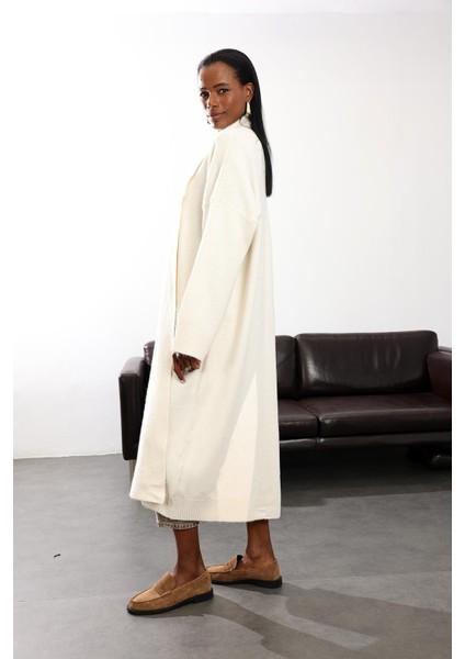 Ekru Şal Yaka Maxi Boy Hırka 2310006 indirimleri