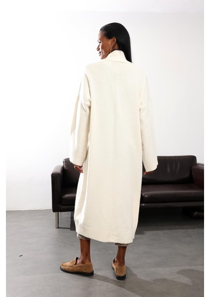 Ekru Şal Yaka Maxi Boy Hırka 2310006