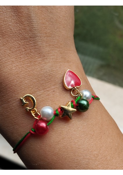 Yılbaşı Kalp, Yıldız ve Harf Detaylı Bileklik modelleri