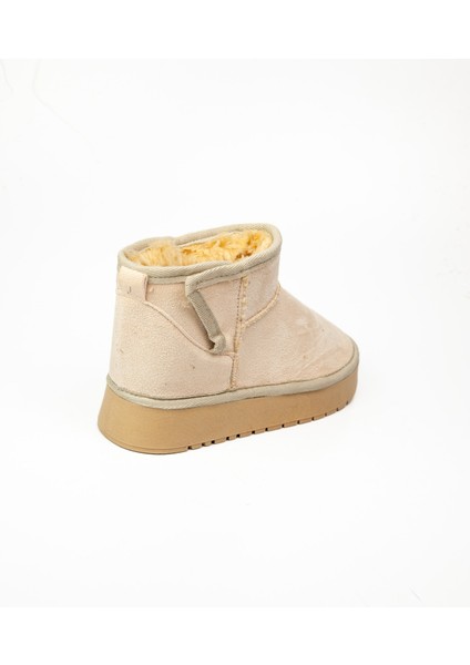 026 Bej Süet Kürklü Kız Çocuk Bot fırsatları