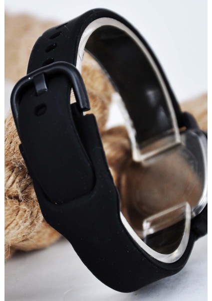 Siyah Renk Silikon Kordonlu Şık Şirin Tasarım Rakamlı Çocuk Kol Saati STA-1209-0990 fiyatları