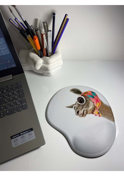 Gözlüklü Lama Bilek Destekli Mouse Pad