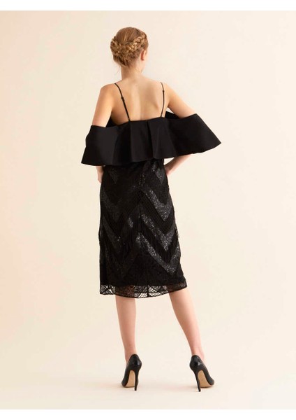 Püskül Ve Payet İşlemeli Gece Elbisesi Siyah Y1811184_001 modelleri