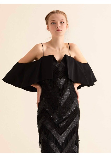 Püskül Ve Payet İşlemeli Gece Elbisesi Siyah Y1811184_001 fırsatları