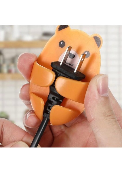 May’s Nest Sevimli Hayvan Figürlü Fiş Tutucu Askı – 4’lü Yapışkanlı Duvar Askısı Seti (Delmeden Montaj, Renkli ve Dayanıklı)