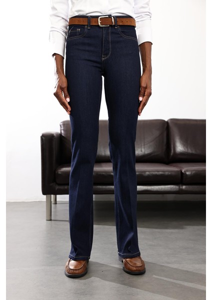 Koyu Lacivert Yüksek Bel Bootcut Jean modelleri