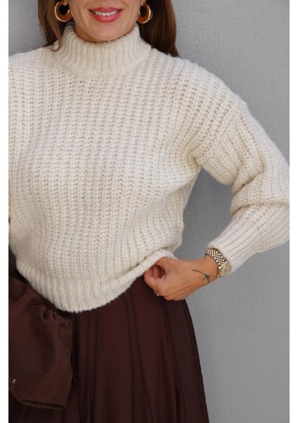 Ekru Örgü Desen Kazak fırsatları