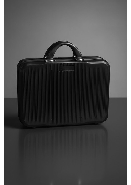 Kırılmaz Pp Konforlu Bilgisayar Çantası