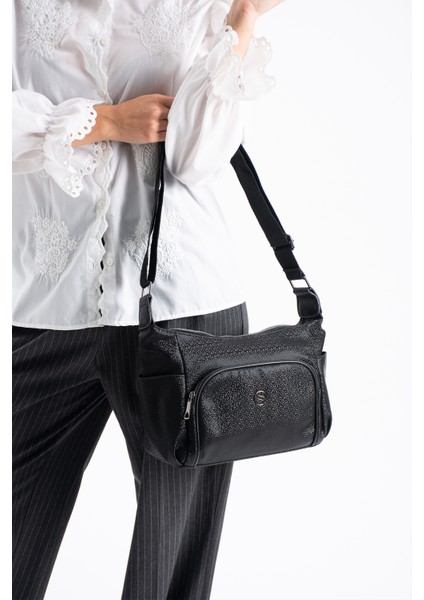 Kadın Ayarlanabilir Çapraz Askılı Çok Gözlü Suni Deri Omuz Çantası